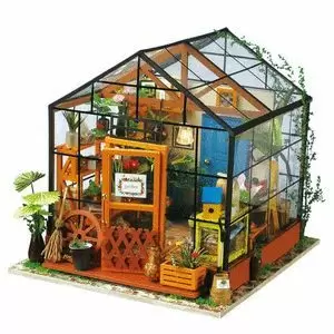 MAQUETA CASA INVERNADERO DE KATHY