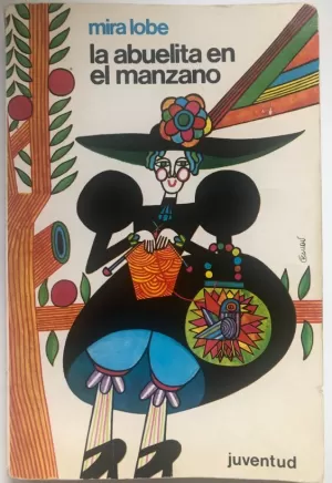 LA ABUELITA EN EL MANZANO