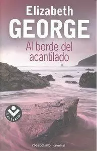AL BORDE DEL ACANTILADO
