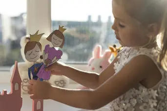 La lectura con bebés como precursora del juego simbólico y el pensamiento abstracto