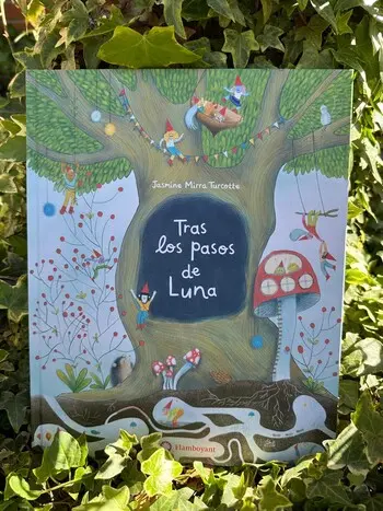 Tras los pasos de Luna, de Jasmine Mirra Turcotte 